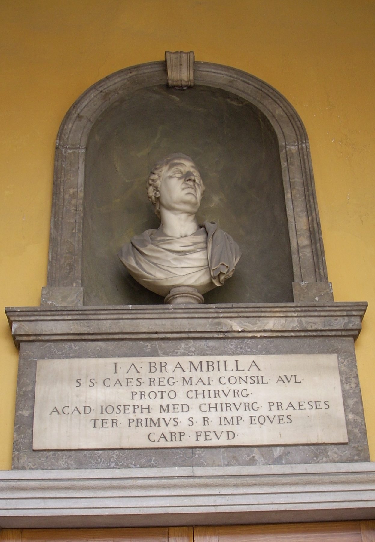 Giovanni Alessandro Brambilla bust, University, Pavia - 2.jpg